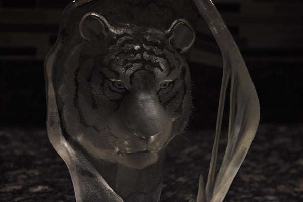 Mats Jonasson Crystal Tiger Plaque