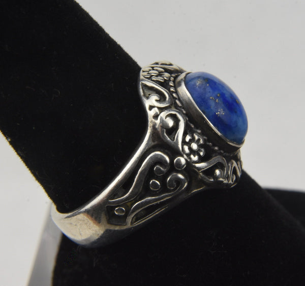 Sterling Silver Lapis Lazuli Ring - Size 8