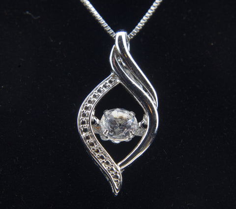 Sterling Silver En Tremblant Pendant on Sterling Silver Box Chain - 18"