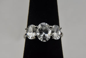 Three Clear Oval Stone Sterling Silver Ring - Size 6.75