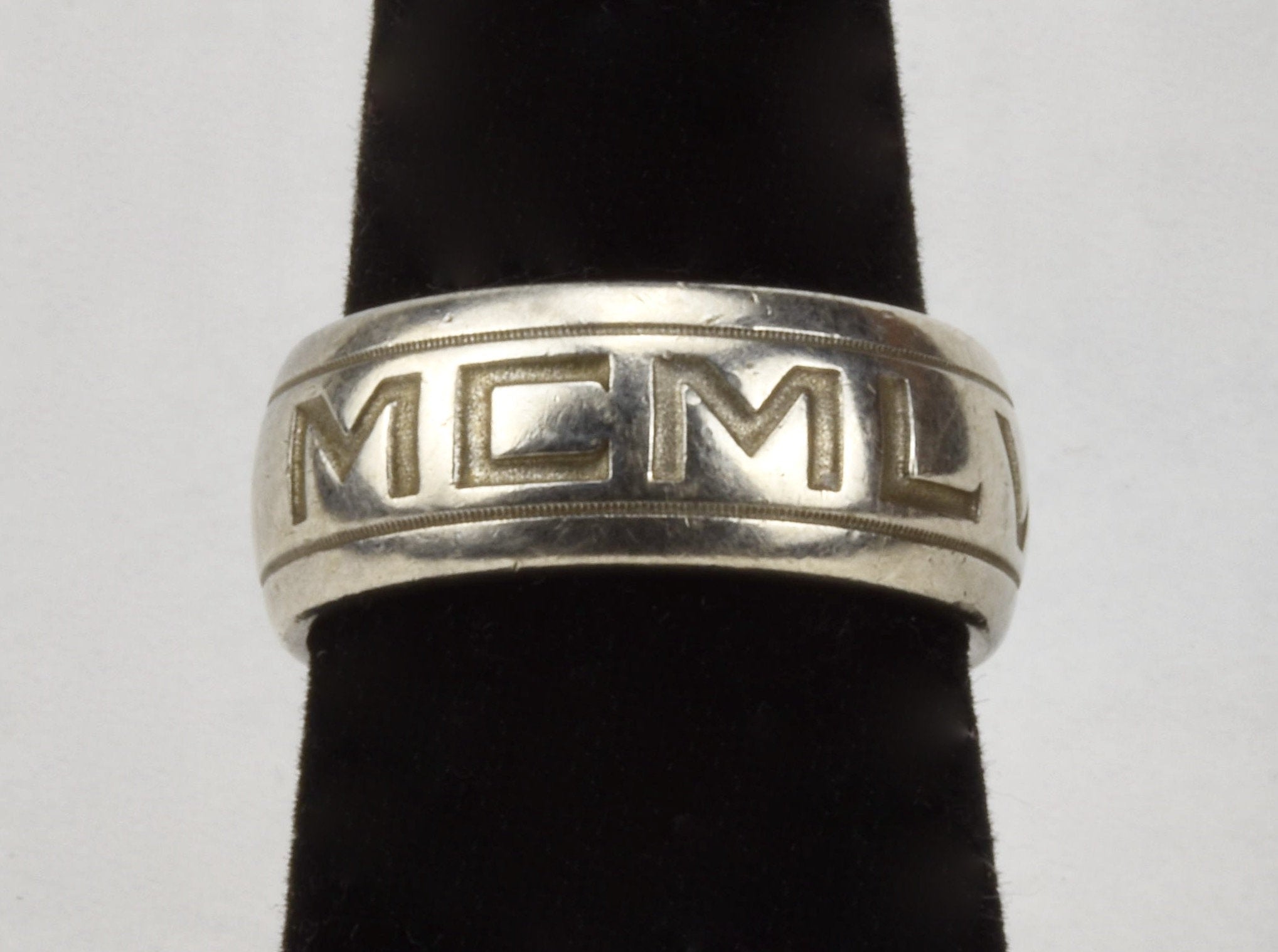 Sterling Silver Band Engraved "X VI MCMLVII" - Size 7.25
