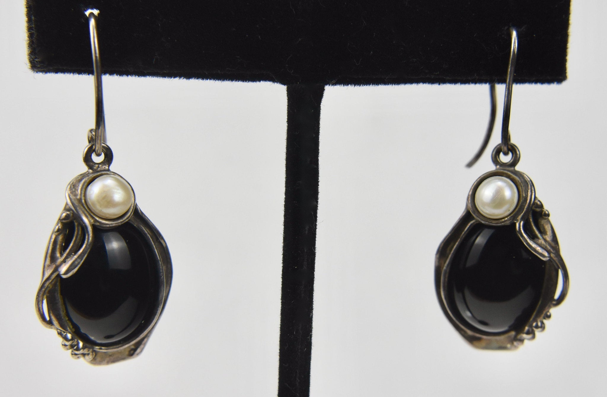 Hagit Gorali - Sterling Silver Black Onyx and Pearl Earrings