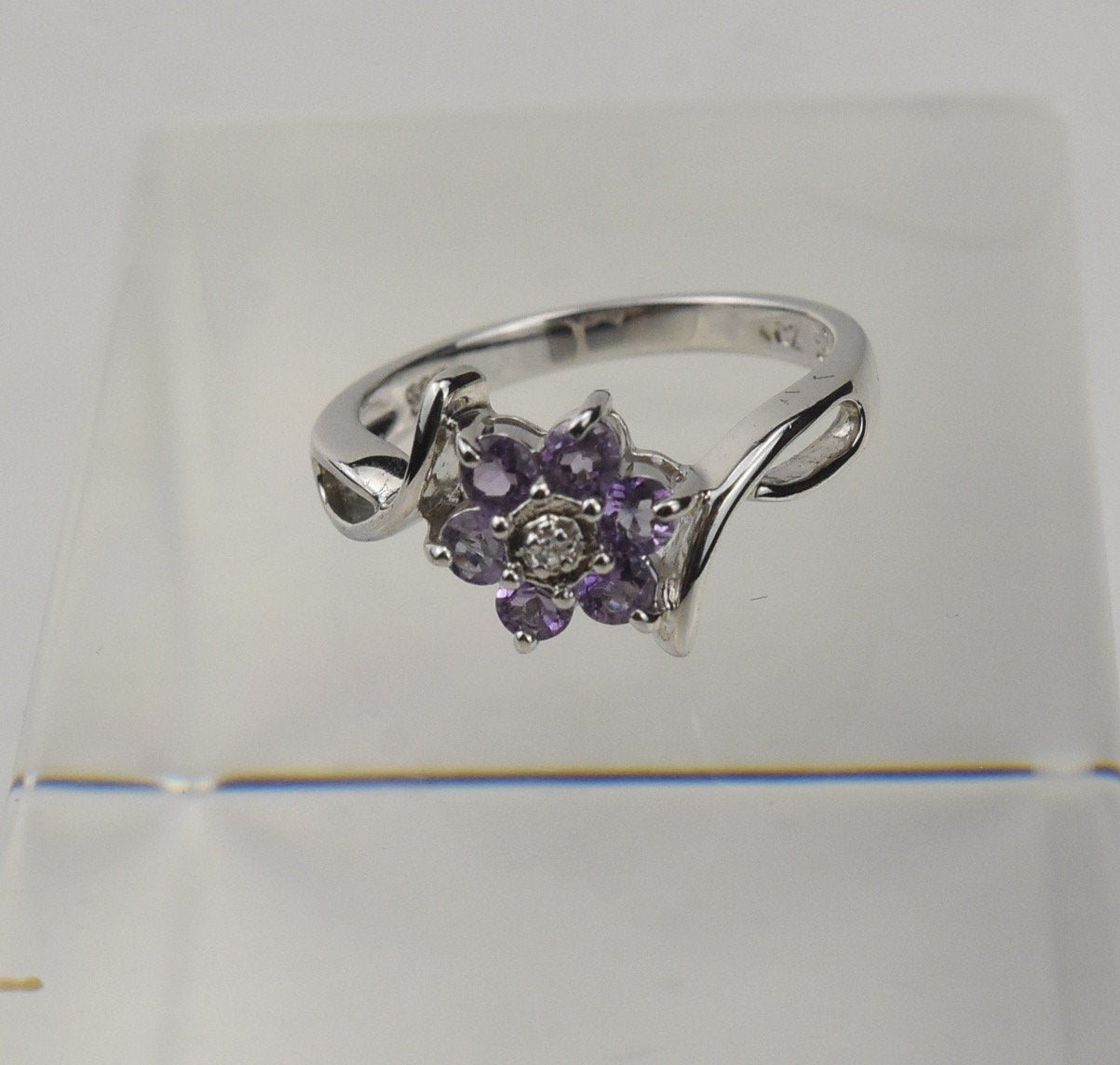 Sterling Silver Cubic Zirconia Flower Ring - Size 7.25
