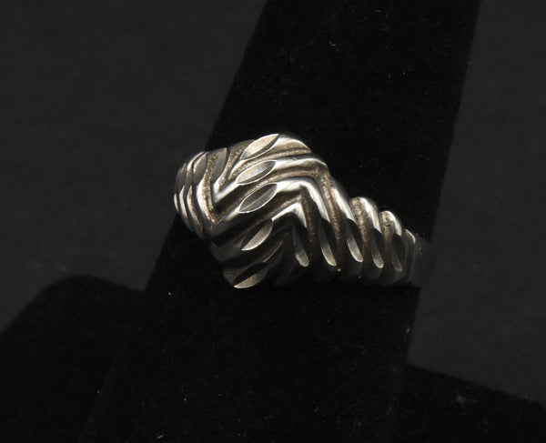Vintage Sterling Silver "Knot" Ring - Size 7.75