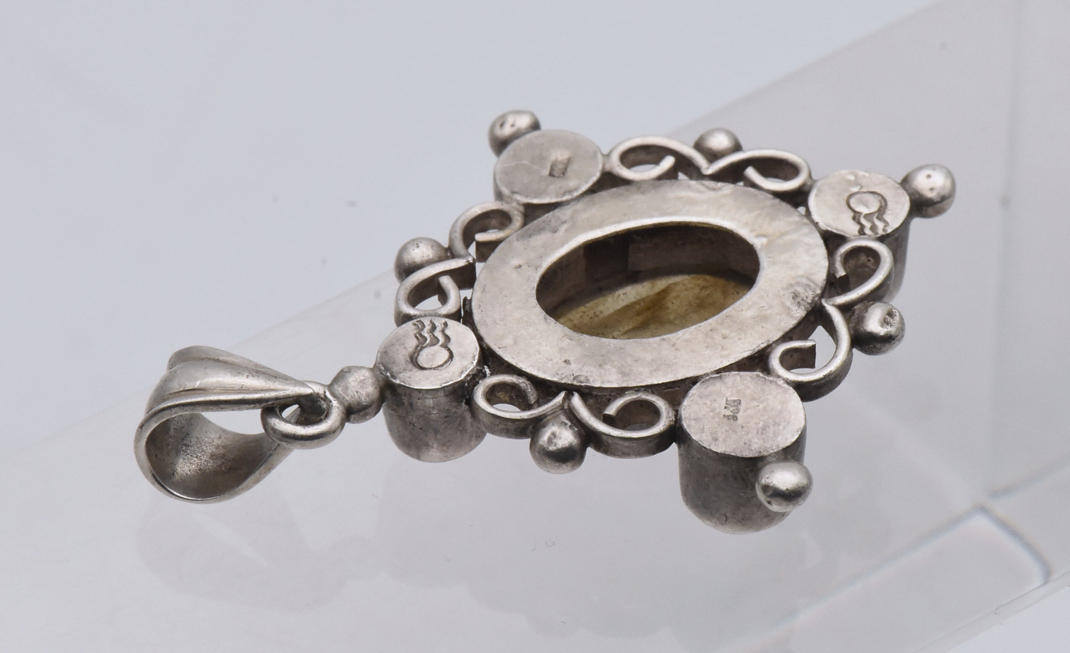 Vintage Sterling Silver Labradorite and Pearl Pendant