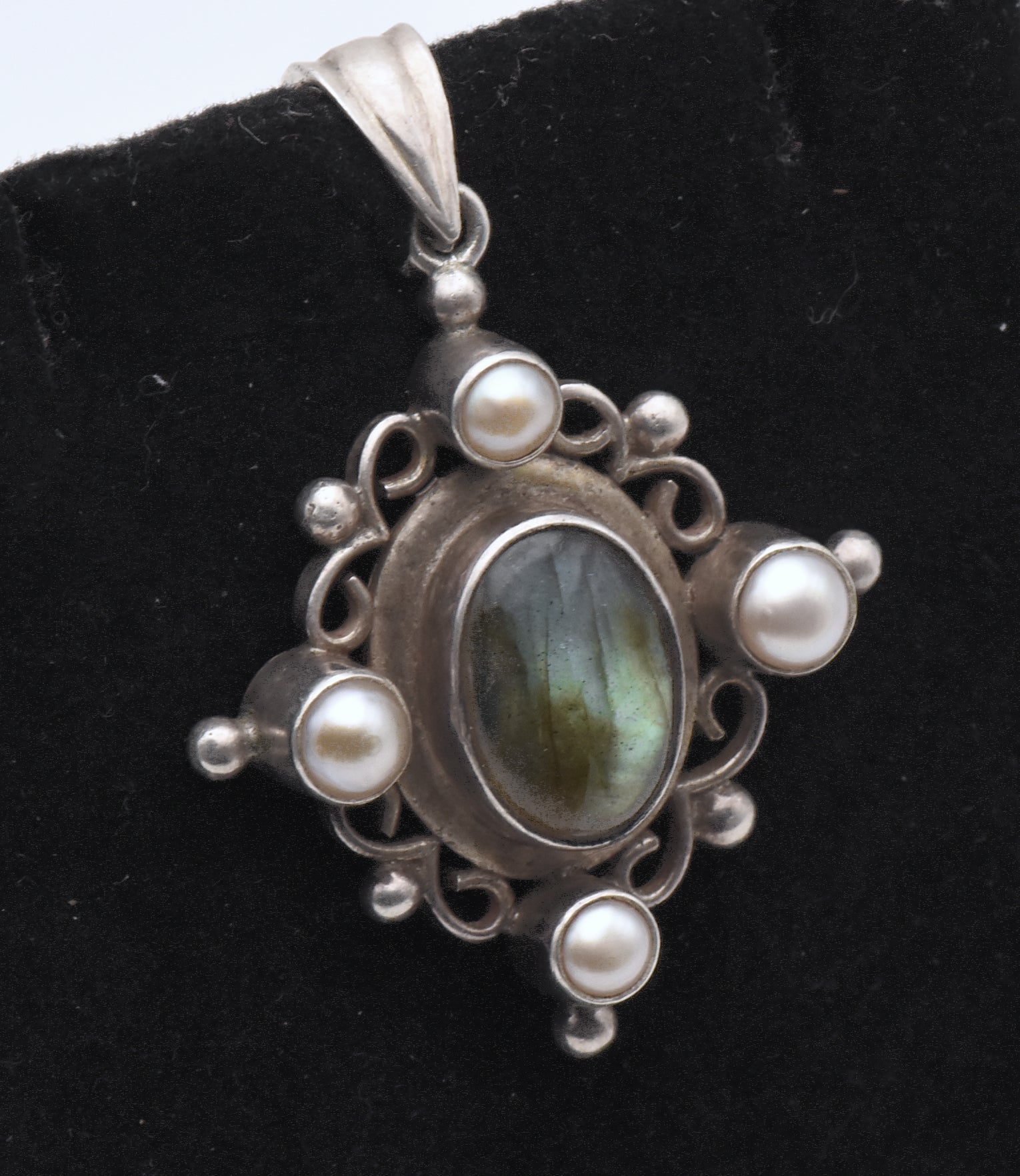 Vintage Sterling Silver Labradorite and Pearl Pendant