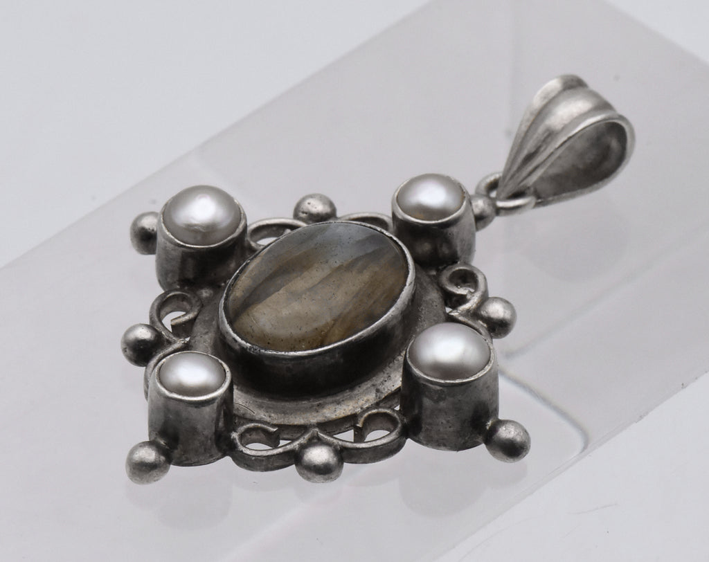 Vintage Sterling Silver Labradorite and Pearl Pendant