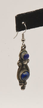 UNMATCHED Vintage Lapis Lazuli Dangle Earring