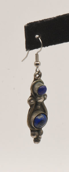 UNMATCHED Vintage Lapis Lazuli Dangle Earring