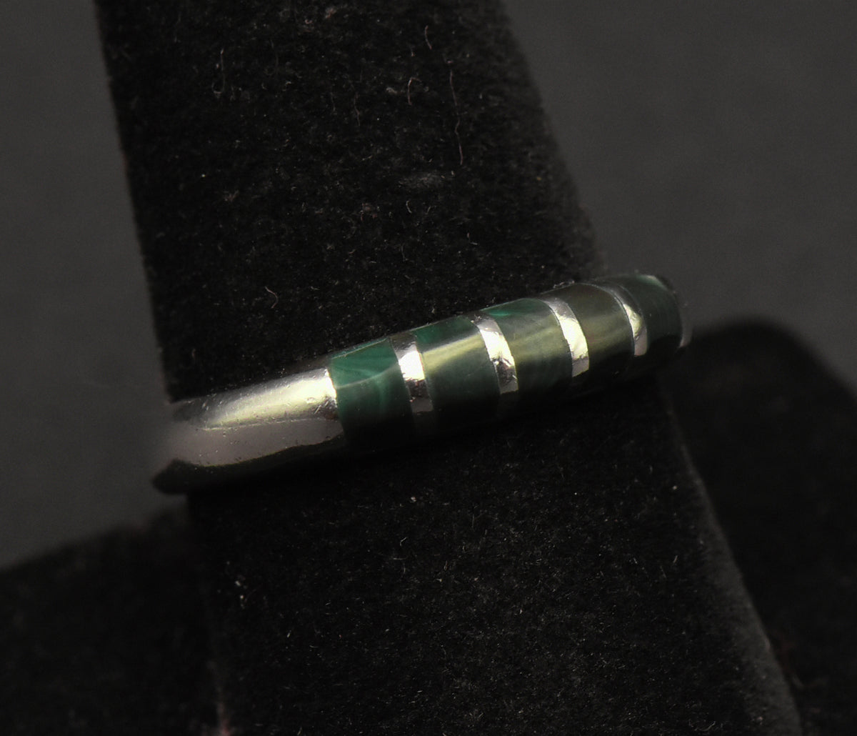Vintage Inlaid Malachite Sterling Silver Ring - Size 9.25