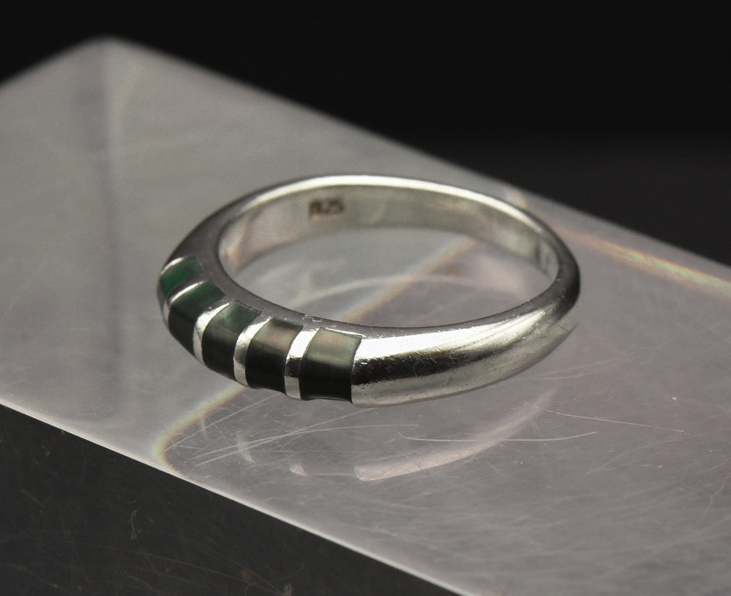 Vintage Inlaid Malachite Sterling Silver Ring - Size 9.25