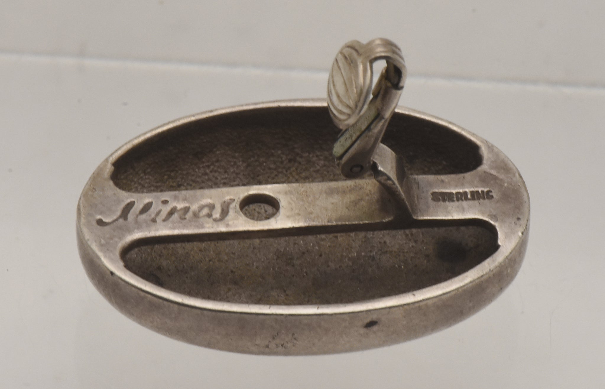 Minas - UNMATCHED Vintage Sterling Silver Clip On Earring