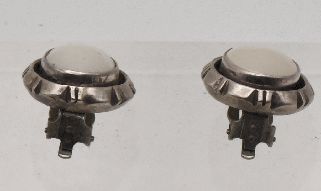 Carol Felley - Vintage Sterling Silver Mother of Pearl Clip On Earrings