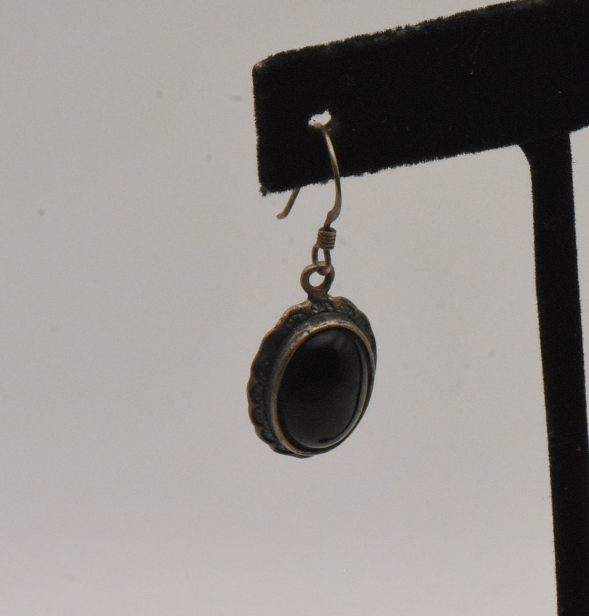 UNMATCHED Vintage Sterling Silver Black Onyx Dangle Earring
