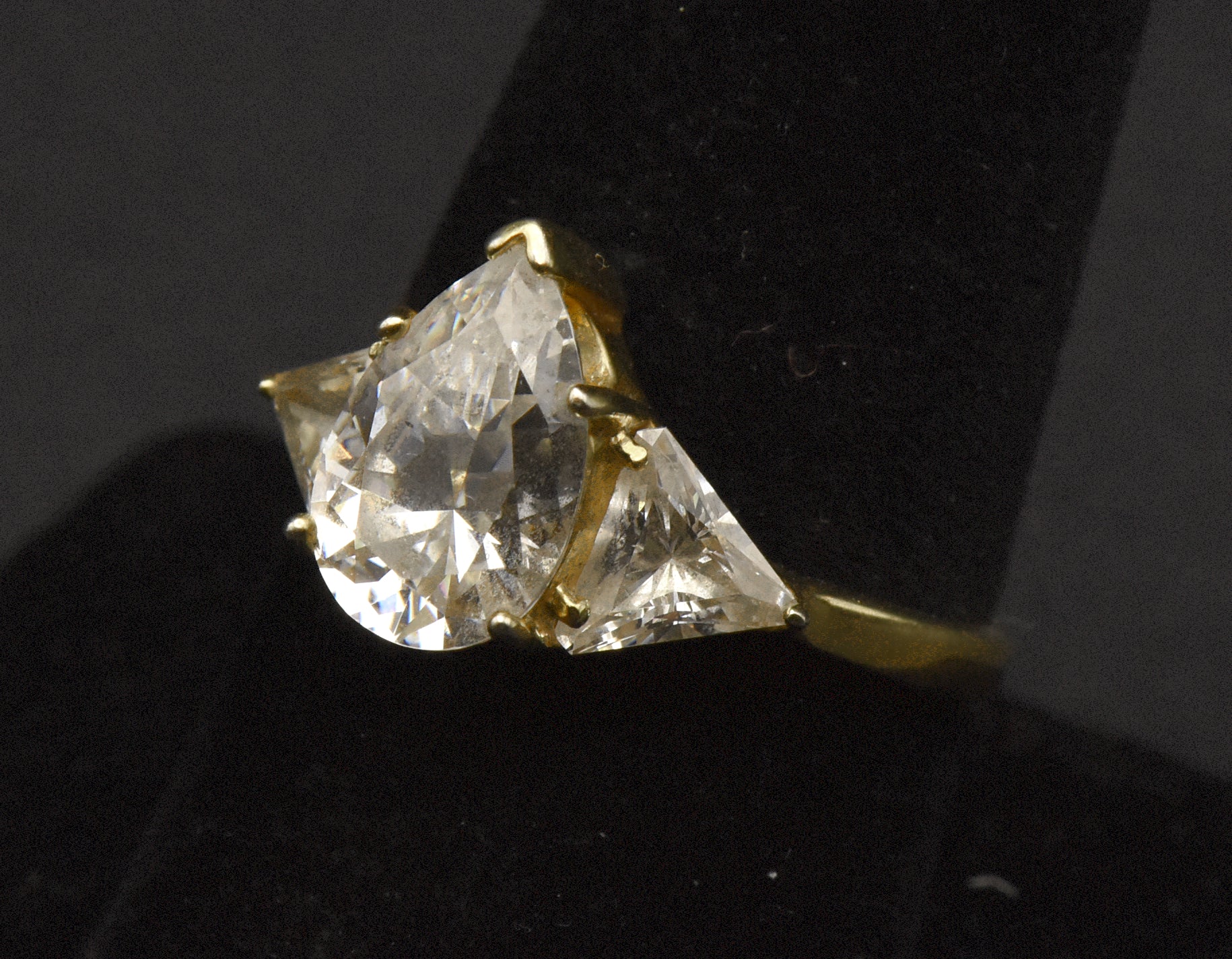 Vintage Gold Tone Sterling Silver Cubic Zirconia Ring - Size 9