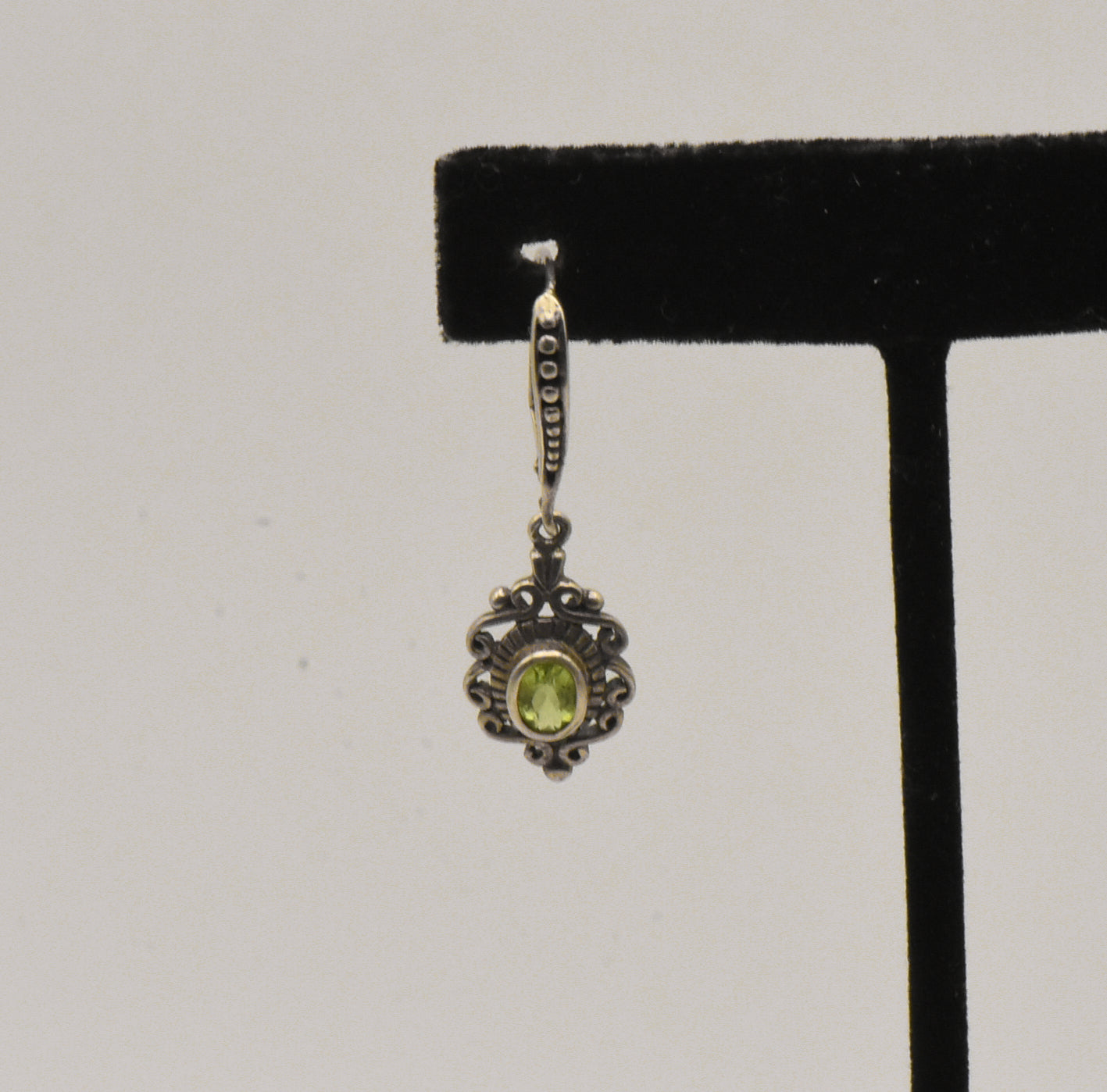 UNMATCHED Vintage Sterling Silver Peridot Dangle Earring