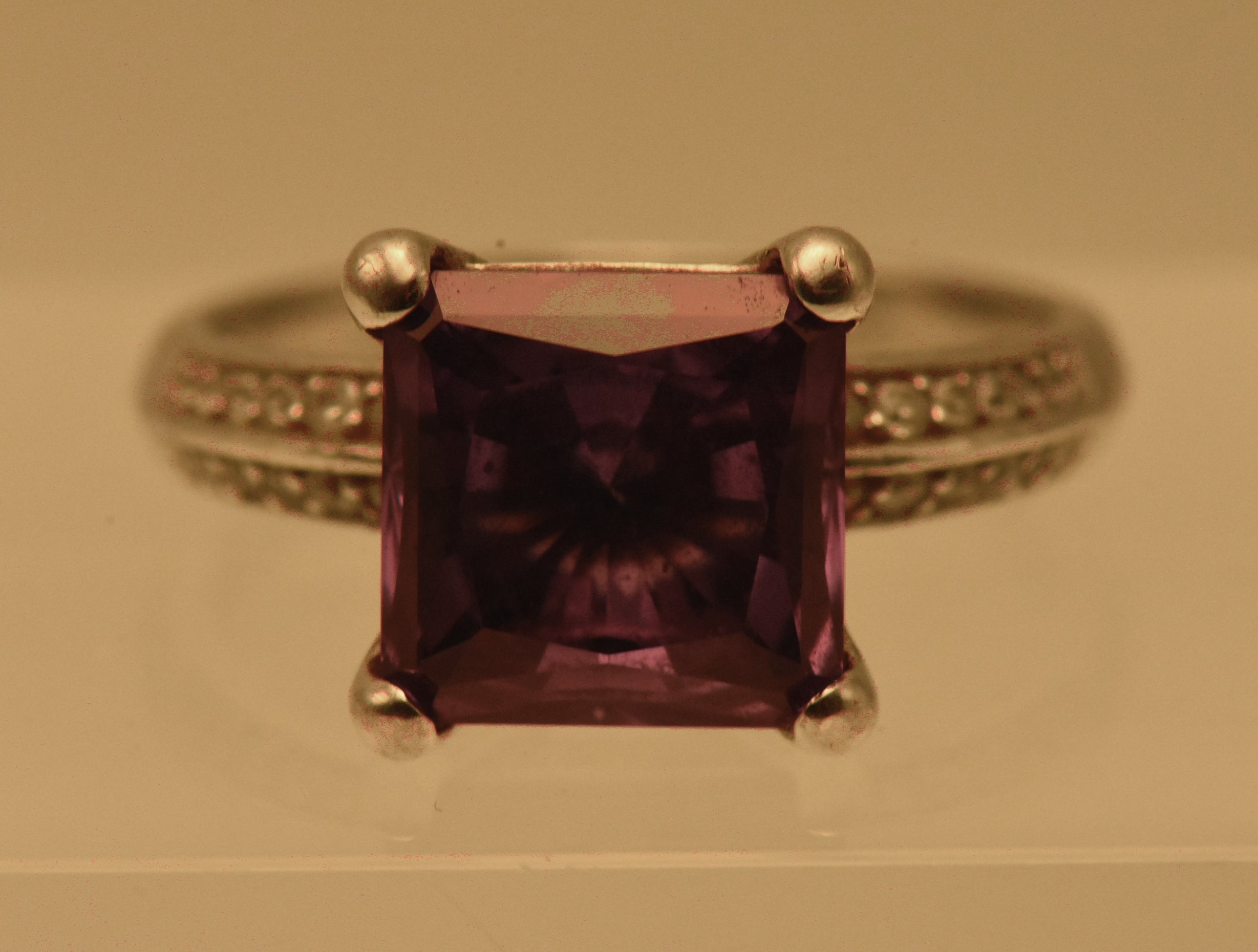 Vintage Sterling Silver Synthetic Color Change Sapphire Ring - Size 9