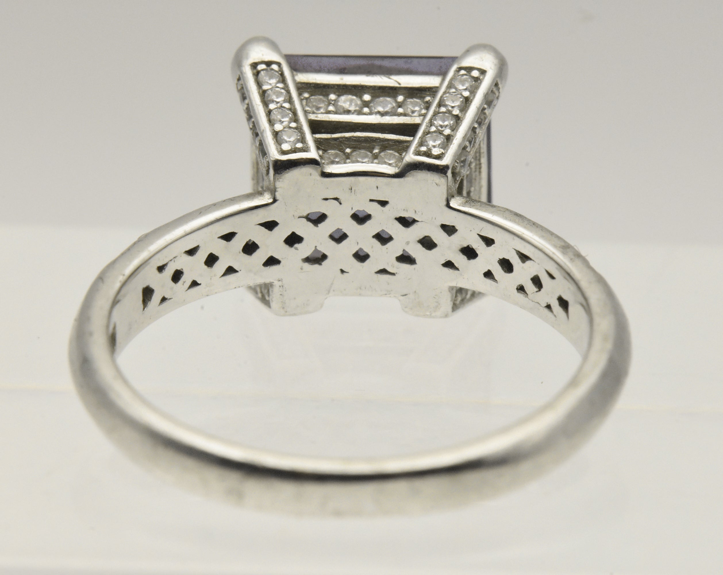 Vintage Sterling Silver Synthetic Color Change Sapphire Ring - Size 9