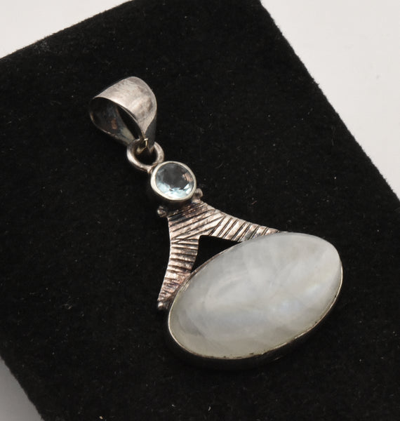 Vintage Rainbow Moonstone Pendant