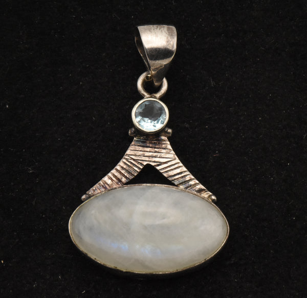 Vintage Rainbow Moonstone Pendant