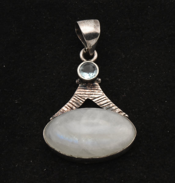 Vintage Rainbow Moonstone Pendant