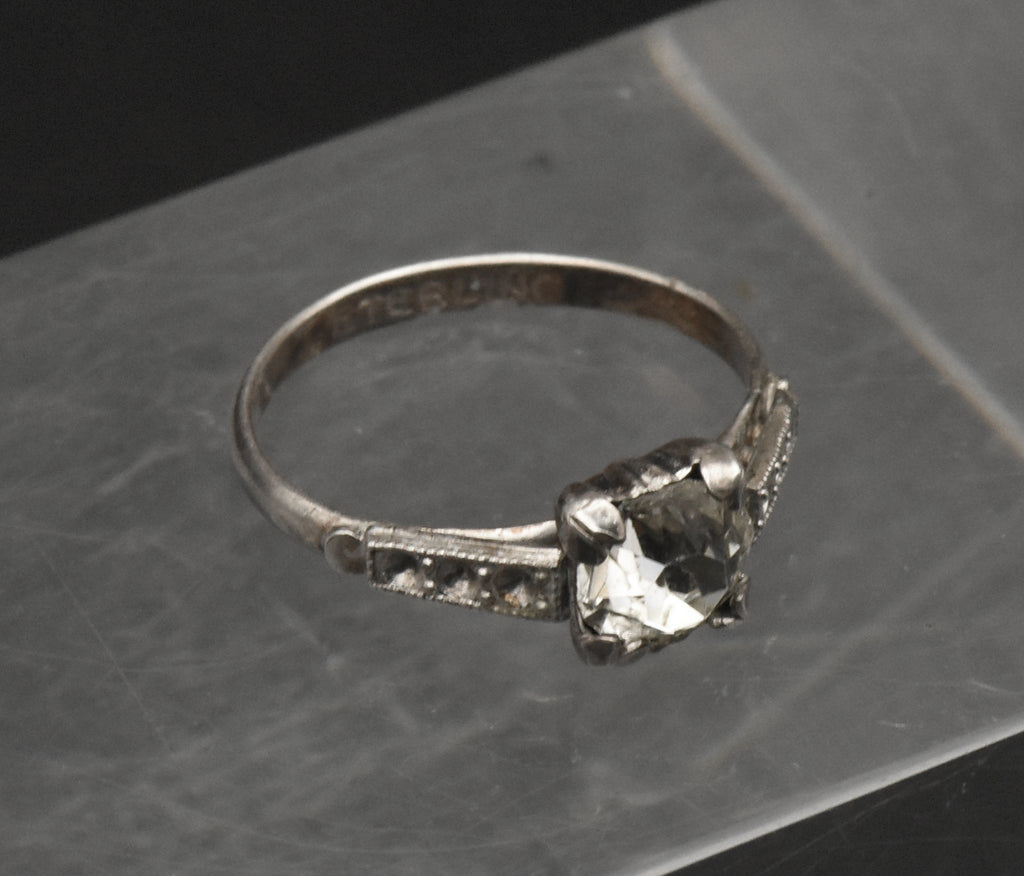 Vintage Sterling Silver Rhinestone Ring - Size 5.25