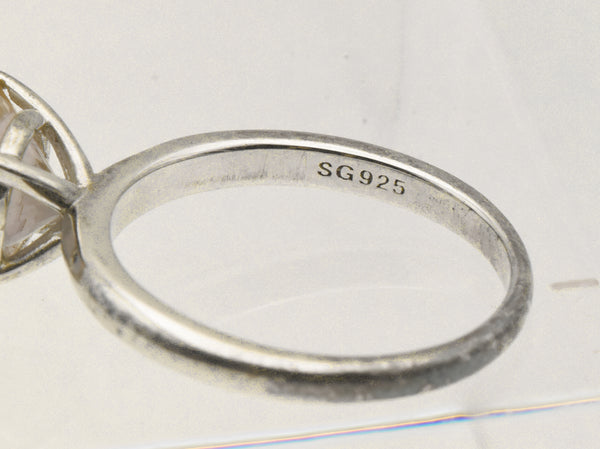 Vintage Sterling Silver Color Change Glass Ring - Size 9