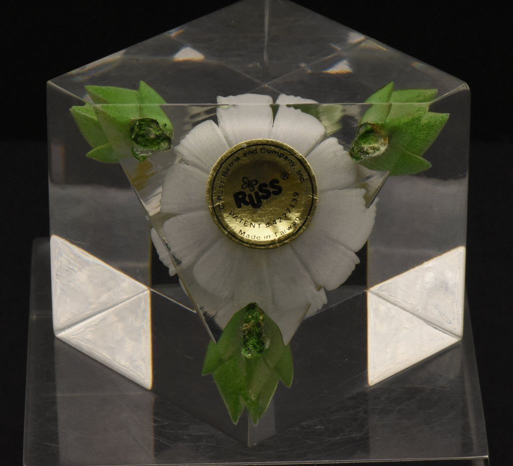 Russ - Vintage Acrylic Daisy in a Cube Paperweight