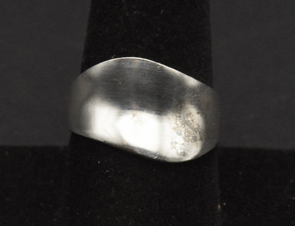 Vintage Sterling Silver Saddleback Ring - Size 8.75