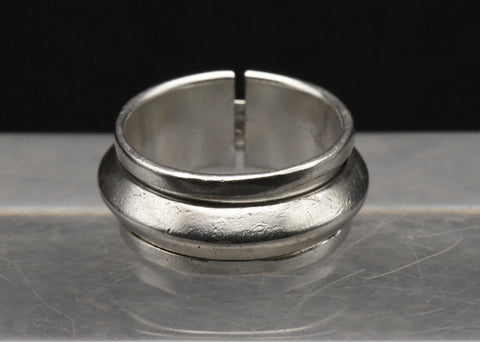 Vintage Sterling Silver Handmade Spinner Ring - Size 8