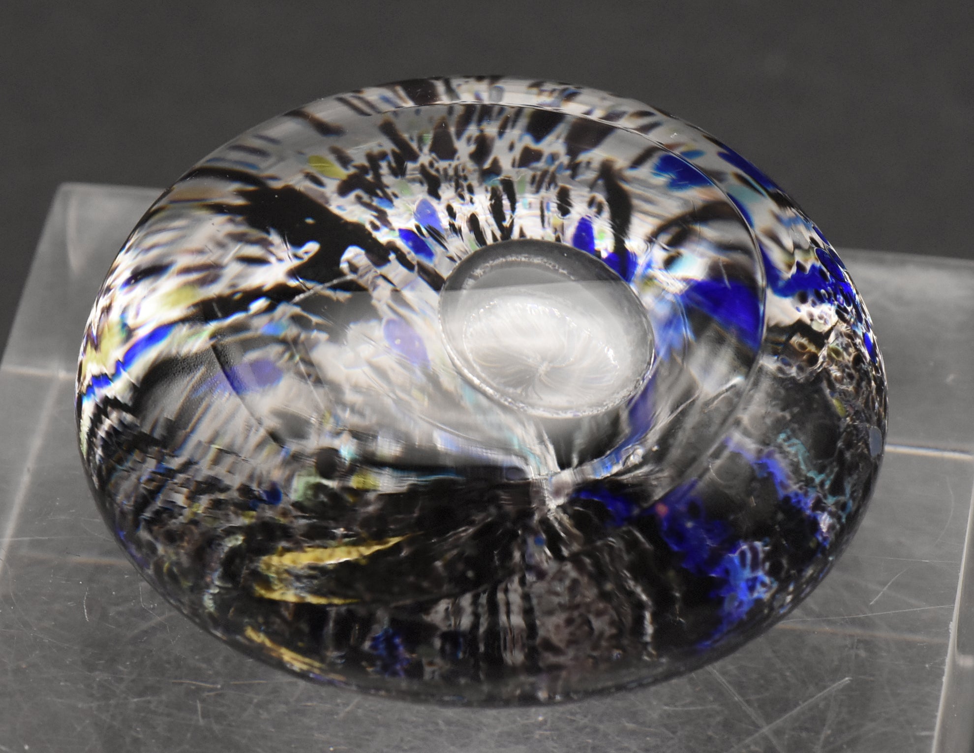 Vintage Hand Crafted Art Glass Paperweight
