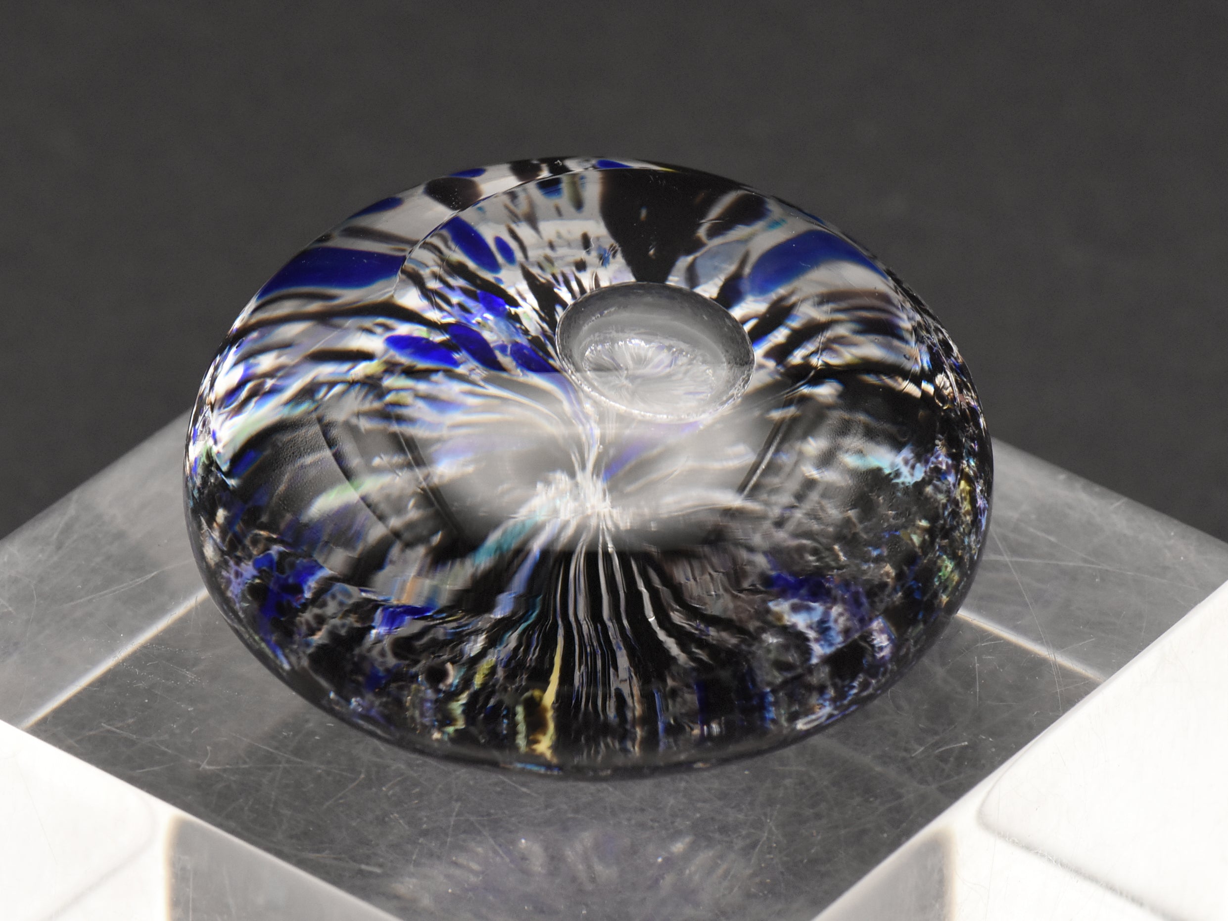 Vintage Hand Crafted Art Glass Paperweight