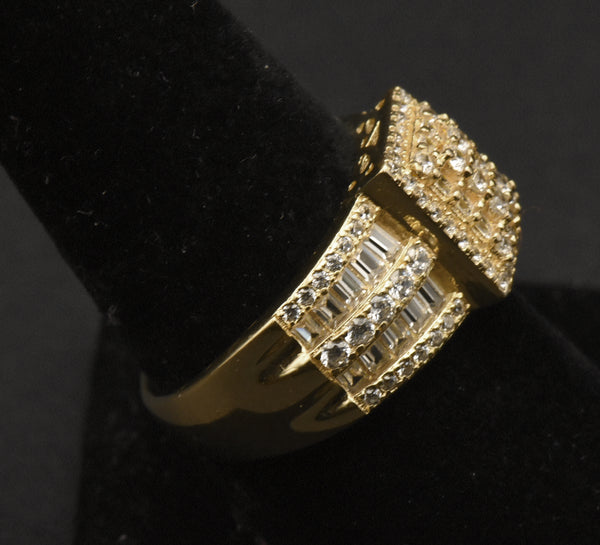 Vintage Gold Tone Sterling Silver Rhinestone Ring - Size 9