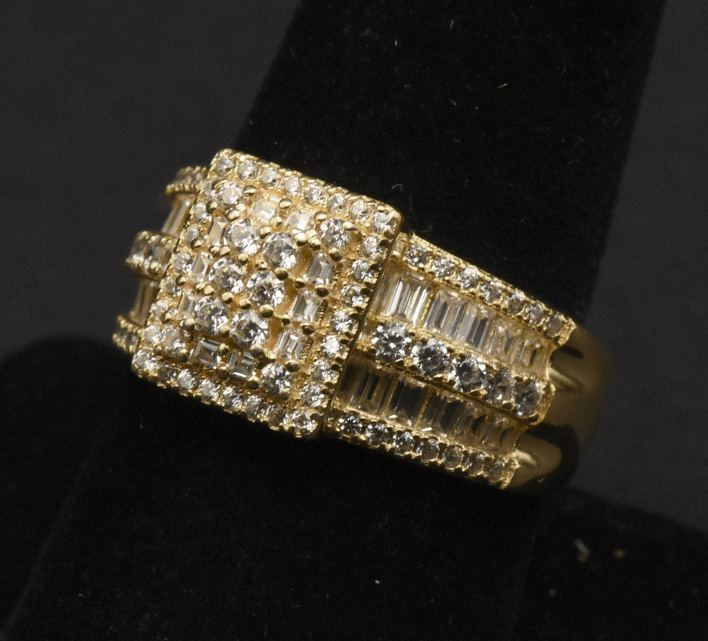Vintage Gold Tone Sterling Silver Rhinestone Ring - Size 9
