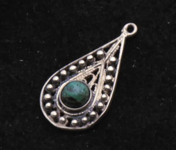 Vintage Filigree Sterling Silver Green Stone Pendant