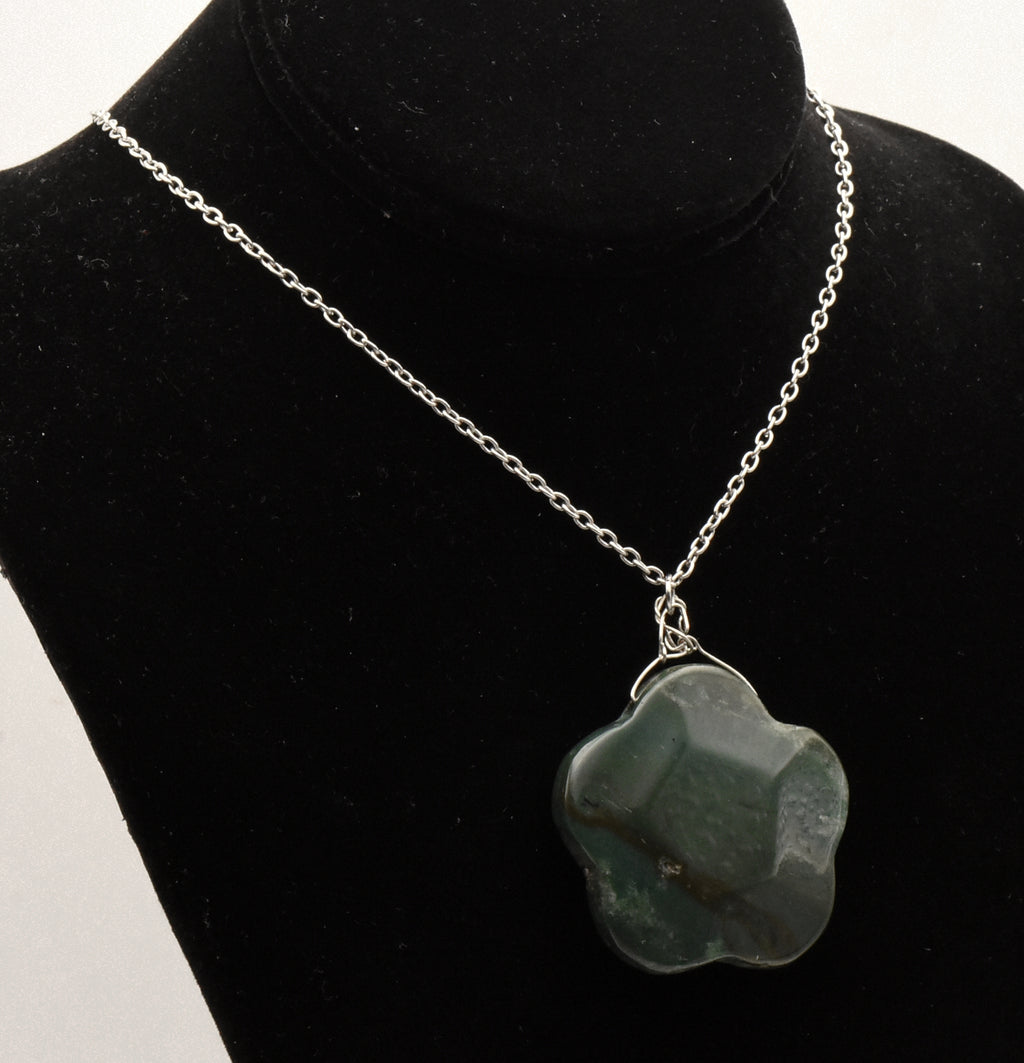 Vintage Bloodstone Pendant on Chain Necklace - 27"