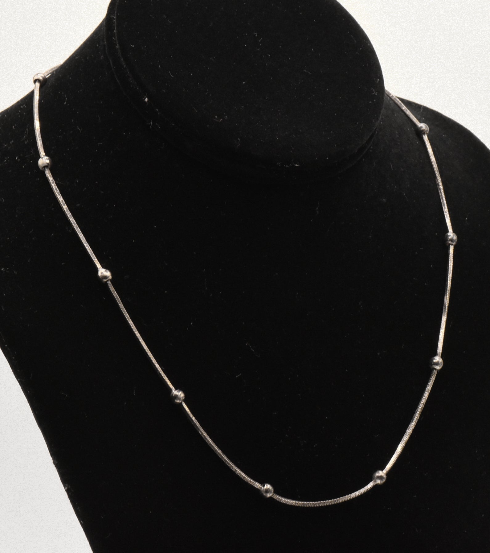 Vintage Italian Sterling Silver Saturn Chain Necklace - 18"