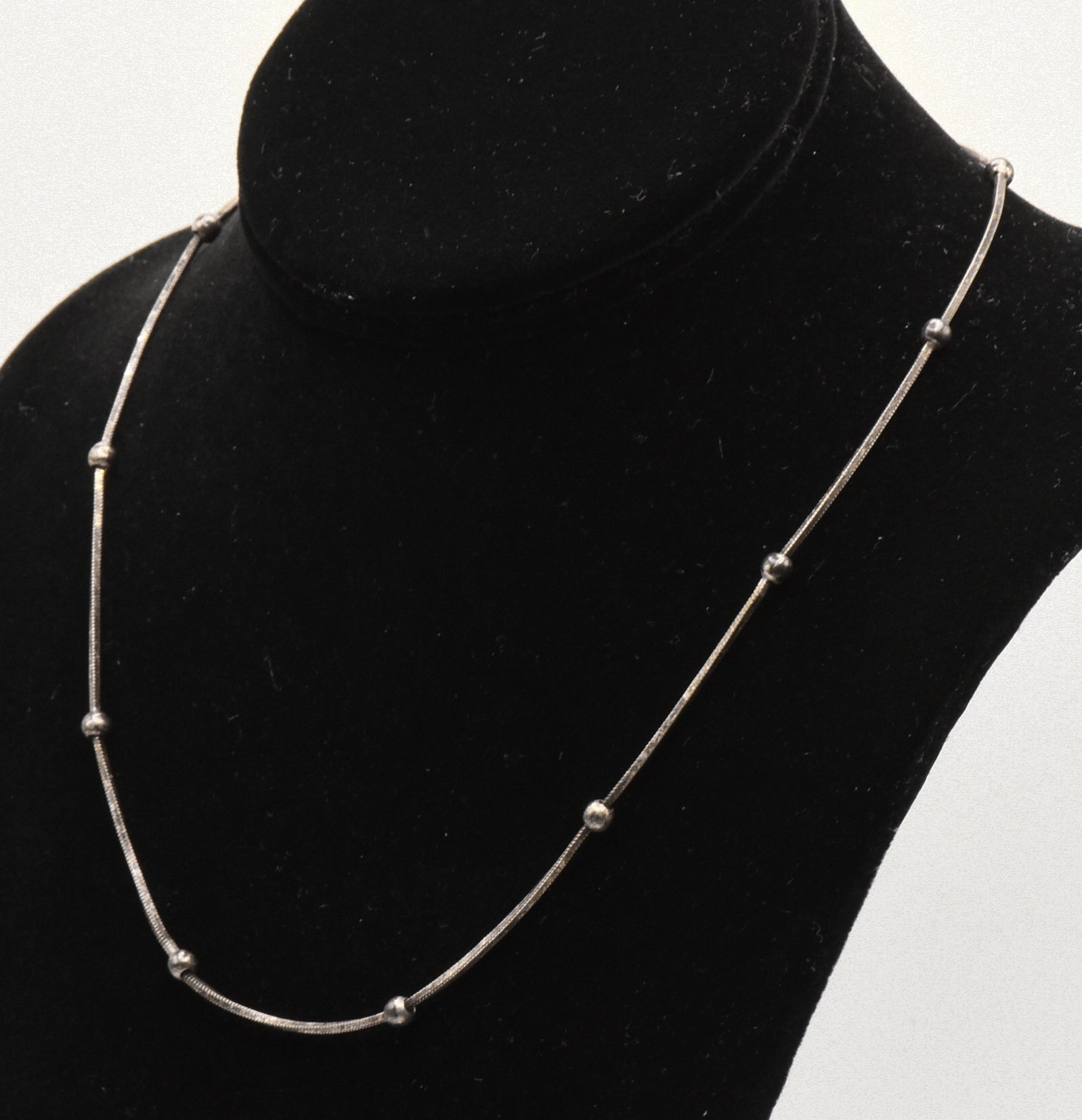 Vintage Italian Sterling Silver Saturn Chain Necklace - 18"