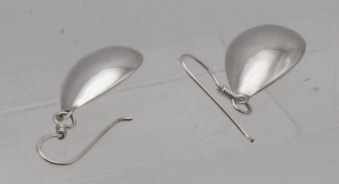 Vintage Sterling Silver Teardrop Dangle Earrings