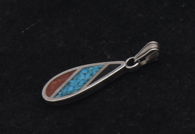 Vintage Sterling Silver Inlaid Blac Onyx and Blue and Red Crushed Stone Pendant