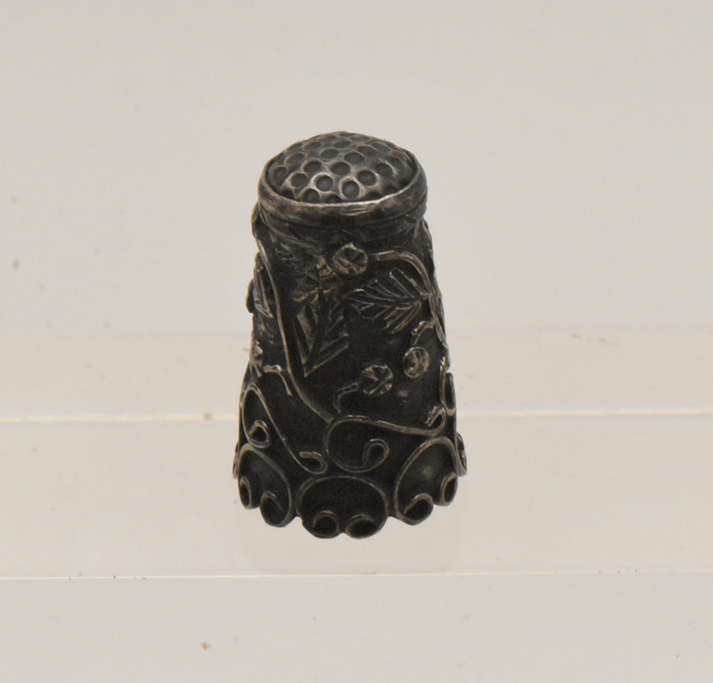 Vintage Sterling Silver Ornate Thimble