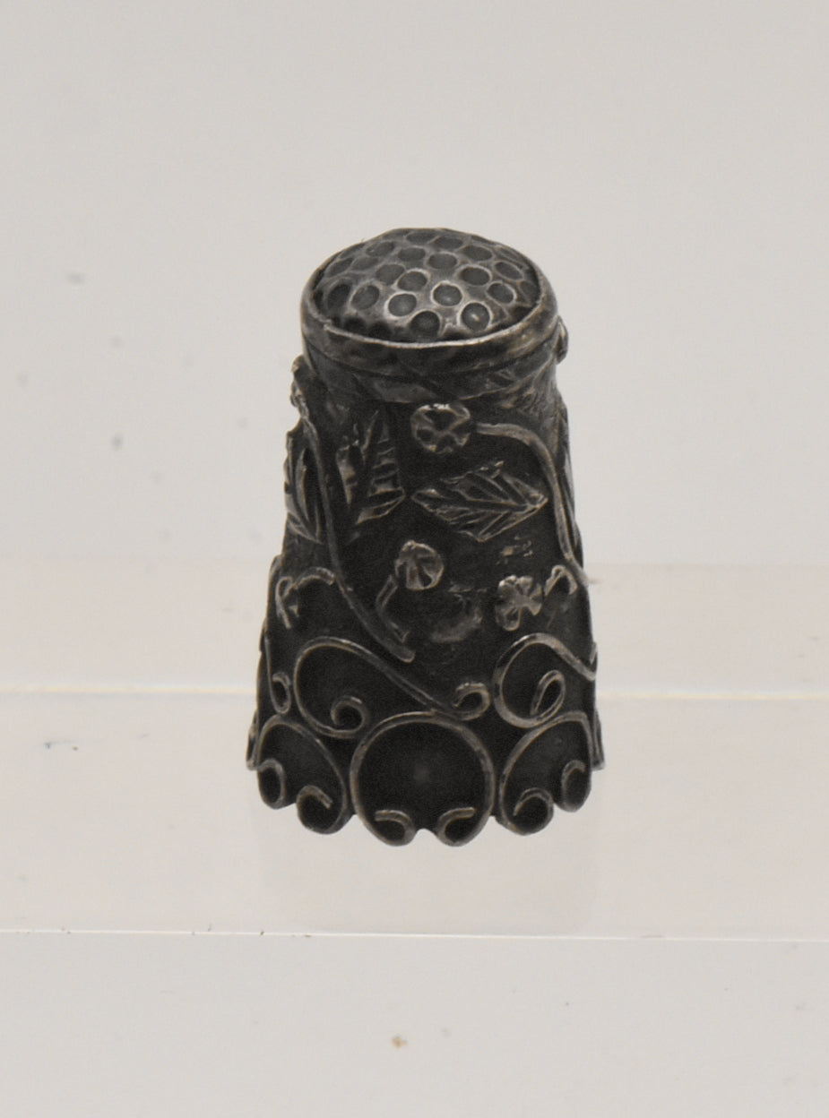 Vintage Sterling Silver Ornate Thimble