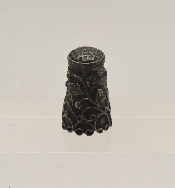 Vintage Sterling Silver Ornate Thimble