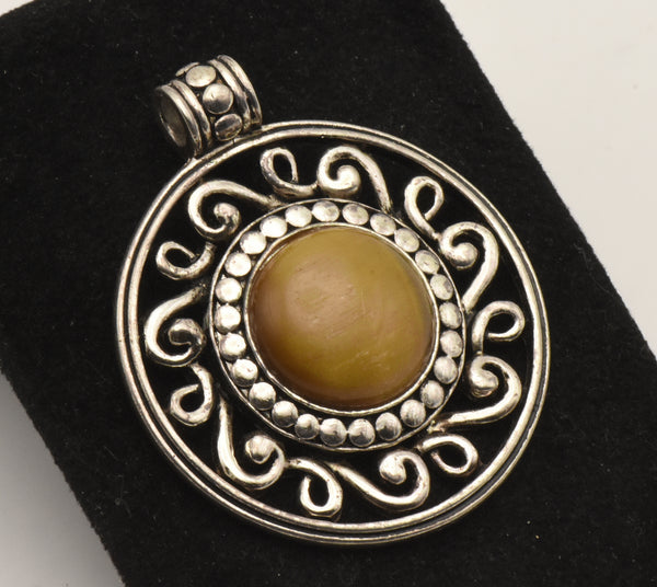 Vinage Honey Tiger's Eye Cabochon Pendant