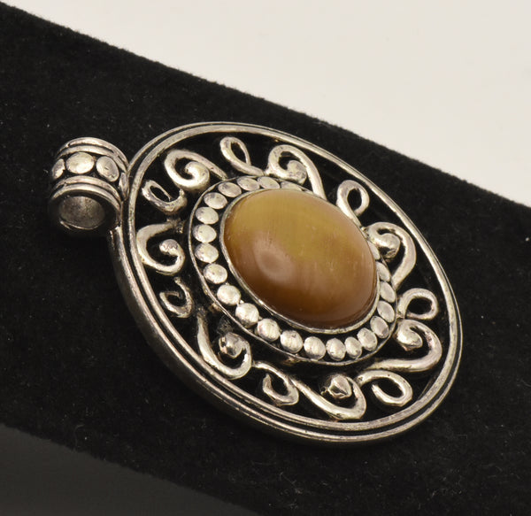 Vinage Honey Tiger's Eye Cabochon Pendant