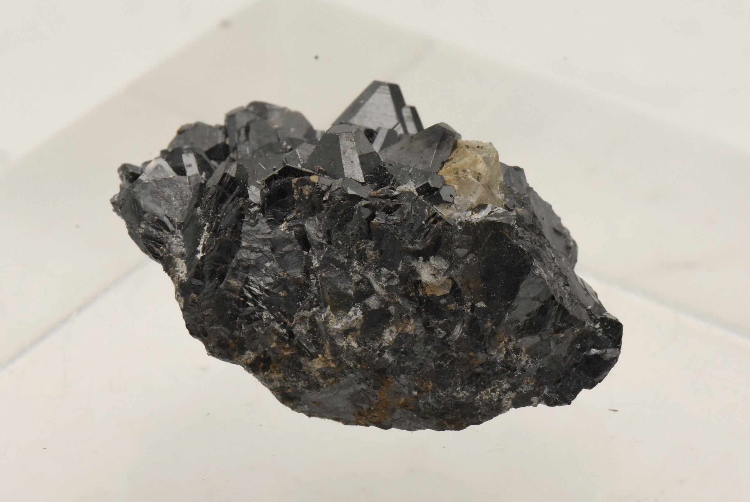 Tetrahedral Sphalerite Crystal Cluster Mineral Specimen - Bulgaria