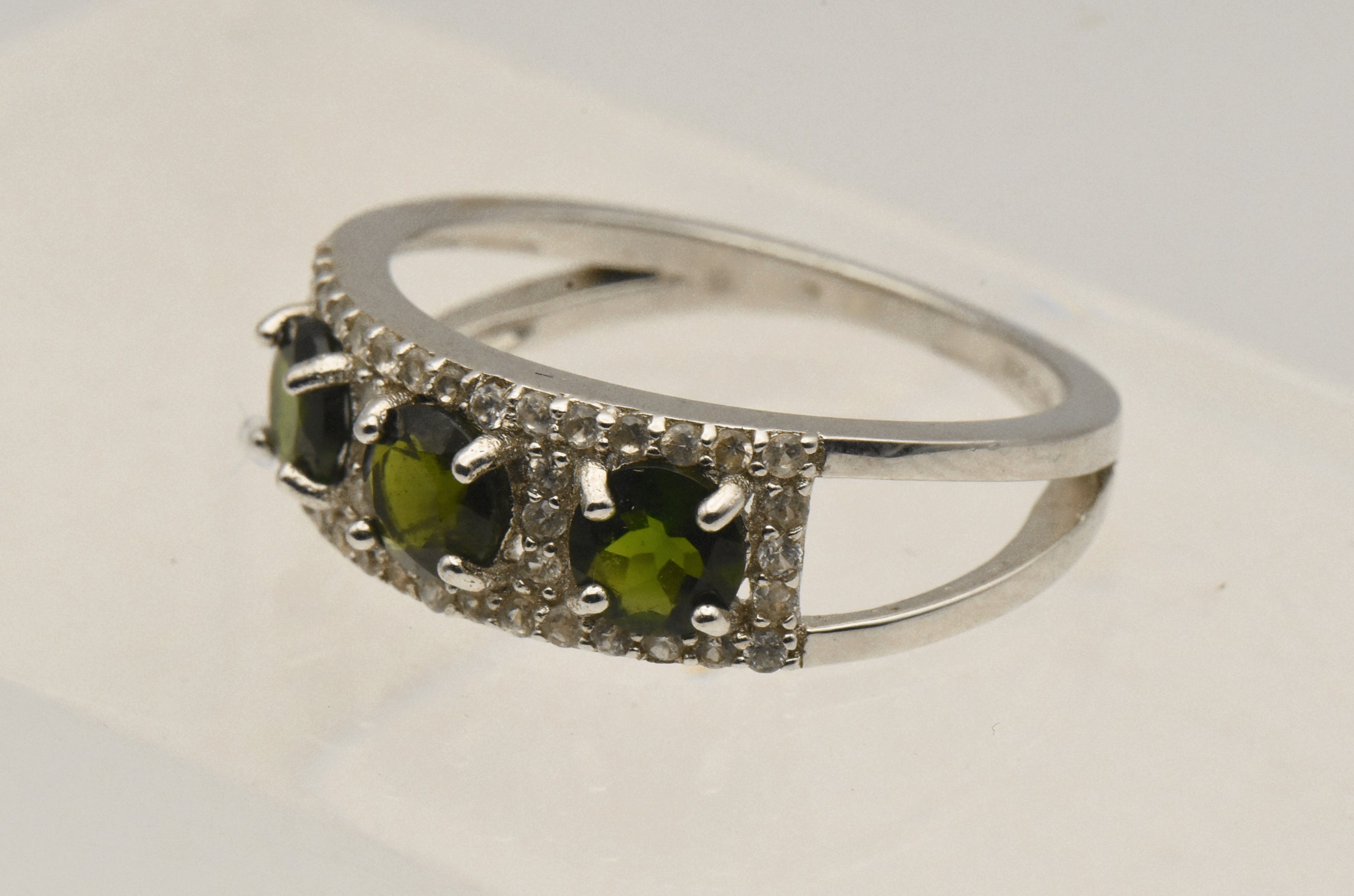 Vintage Sterling Silver Diopside and Topaz Ring - Size 9