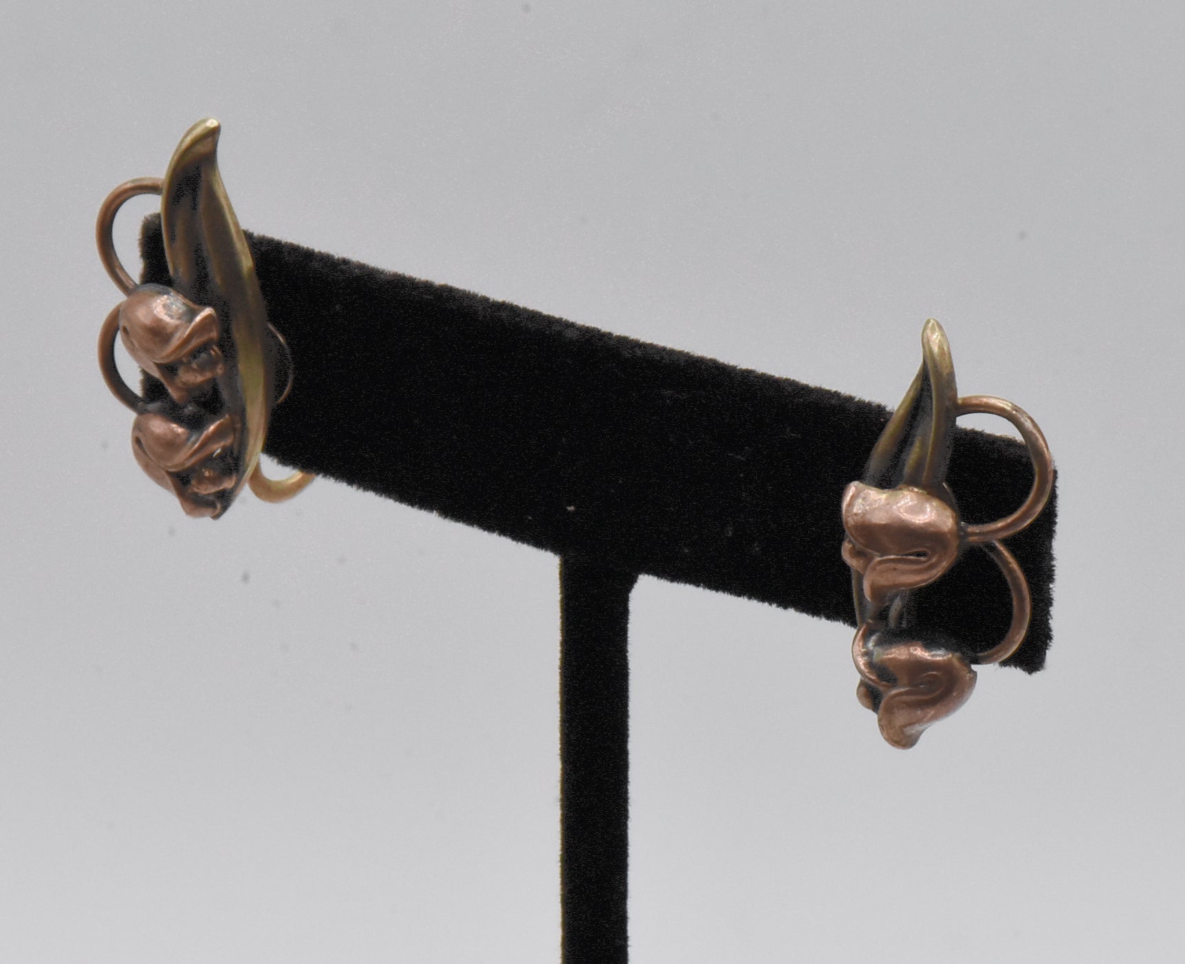 Vintage Two Tone Gold Filled and SIlver Floral Screw Back Earrings