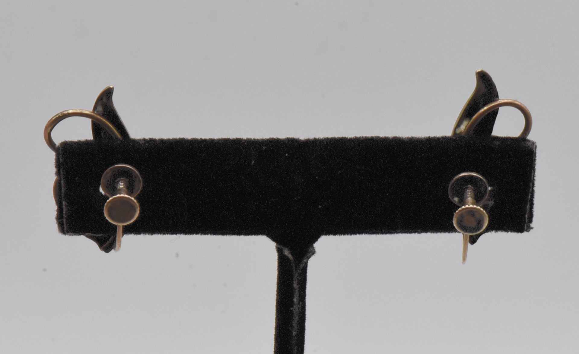 Vintage Two Tone Gold Filled and SIlver Floral Screw Back Earrings