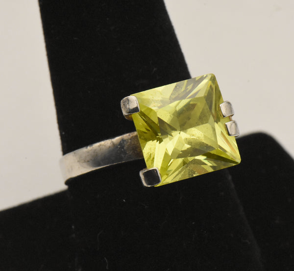 Vintage Sterling Silver Yellow Cubic Zirconia Modern Design Ring - Size 9.25